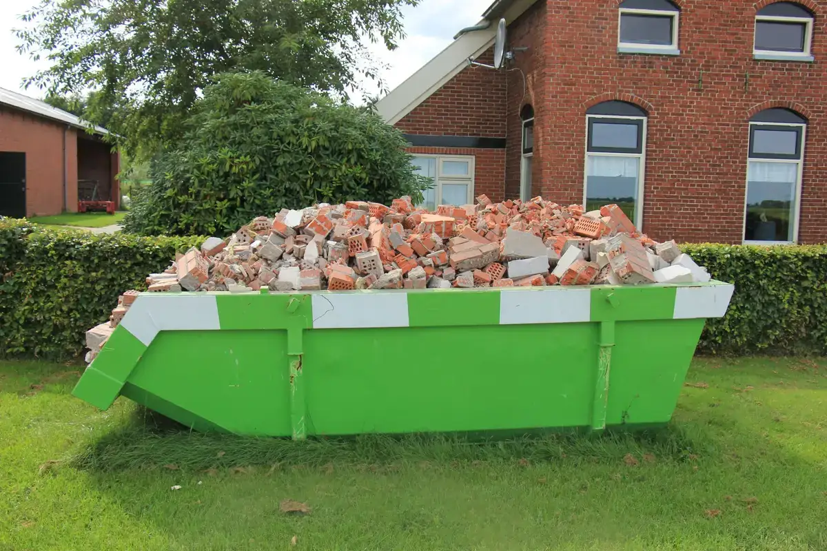 The environmental impact of dumpster rentals paired with recycling